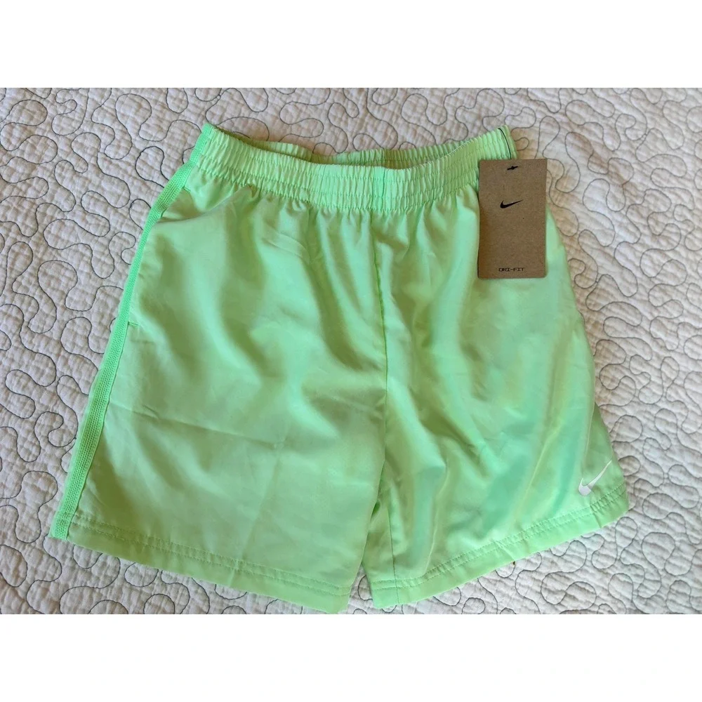 Nike Boys Dri-FIT Neon Green‎ Athletic Shorts Size 7 Years